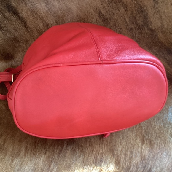 Jennifer Moore Red Soft Leather Drawstring Gather Slouch Crossbody Handbag - Picture 4 of 11